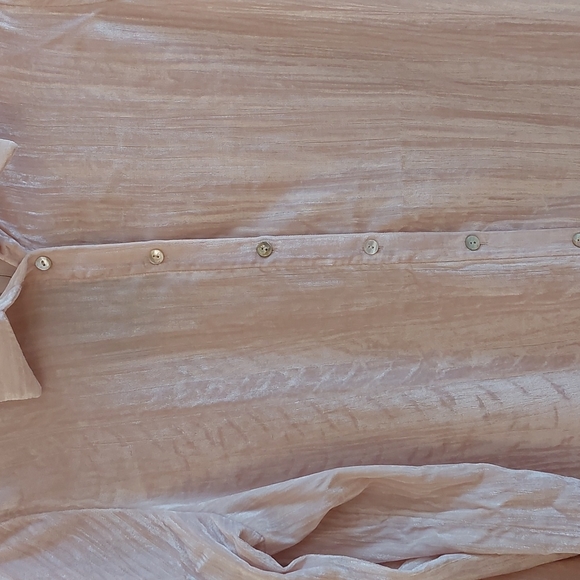 Andrew Marc Women's Collar Button Down Shirt - Picture 3 of 9